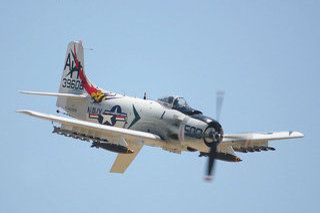 Douglas A-1H Skyraider, NX39606, Private