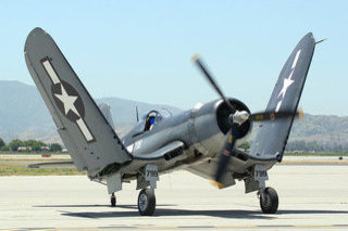 Vought F4U-1 Corsair, N83782, Private