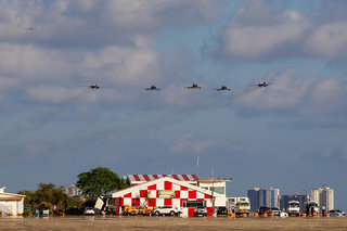 IRIAF Flypast IM2 8741 Frank Grealish