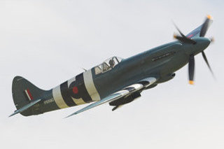 Supermarine Spitfire PRXIX, F-AZJS, Christophe Jacquard